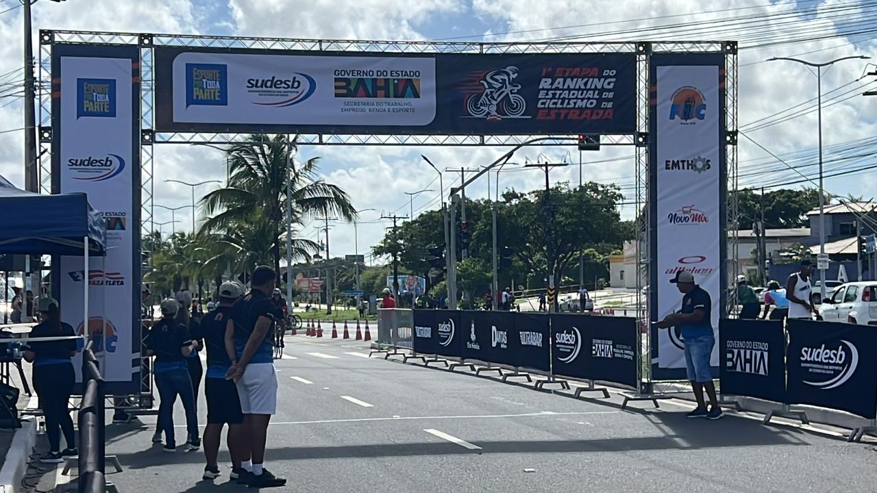 Com apoio da Prefeitura, eunapolitano  vice-campeo na primeira etapa do Campeonato Baiano de Ciclismo 2024 - (Foto: Divulgao)