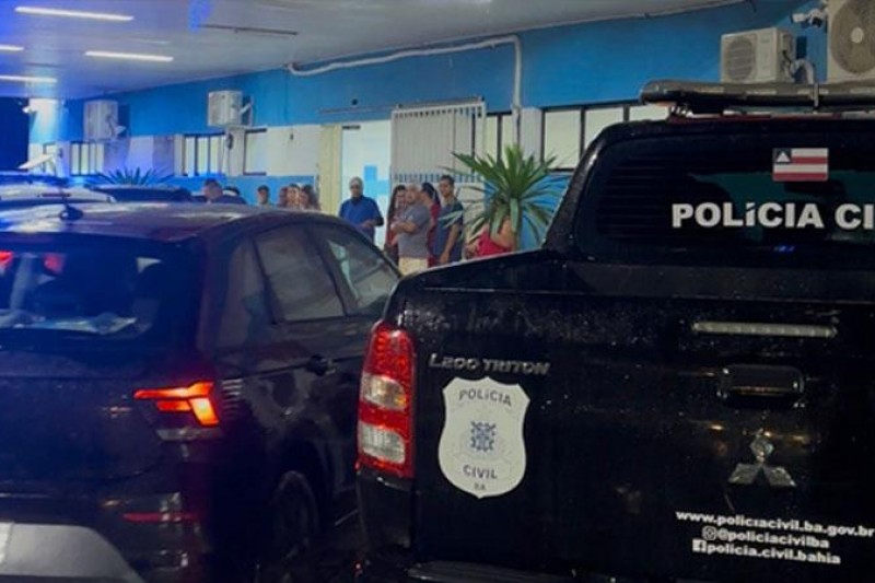 Foto: Divulgação - Ataque a tiros deixa duas crianças feridas em Eunápolis