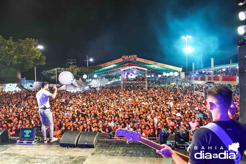 Gabriel Gava, cantou seu sucesso Delicinha e tambm animou o pblico com grandes hits do momento. (Foto: Divulgao/Ascom)
