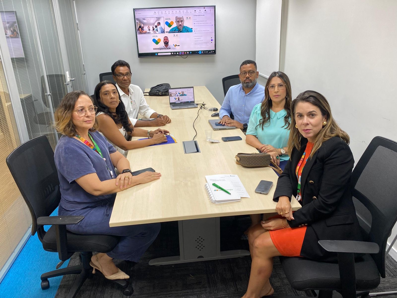 Atua��o da deputada Cl�udia Oliveira garante avan�os na regulariza��o da energia el�trica em Trancoso