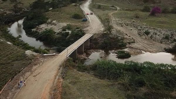 Prefeita Marlene reinaugura ponte que d acesso ao Estado de Minas
