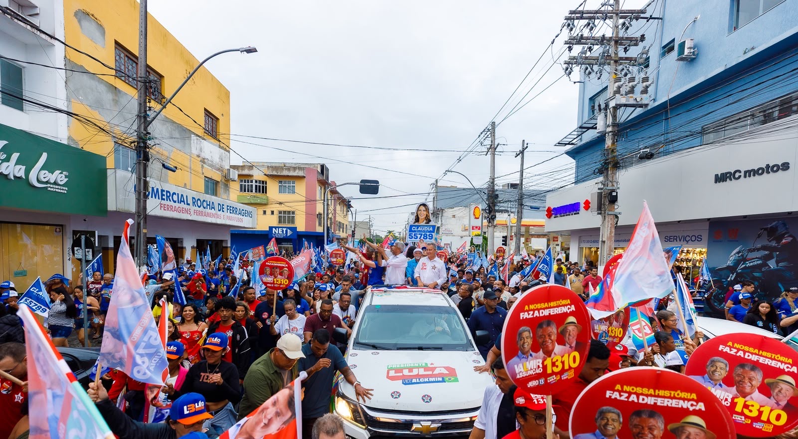 Deputada Claudia Oliveira participa da carreata do time de Jer�nimo Rodrigues em Eun�polis