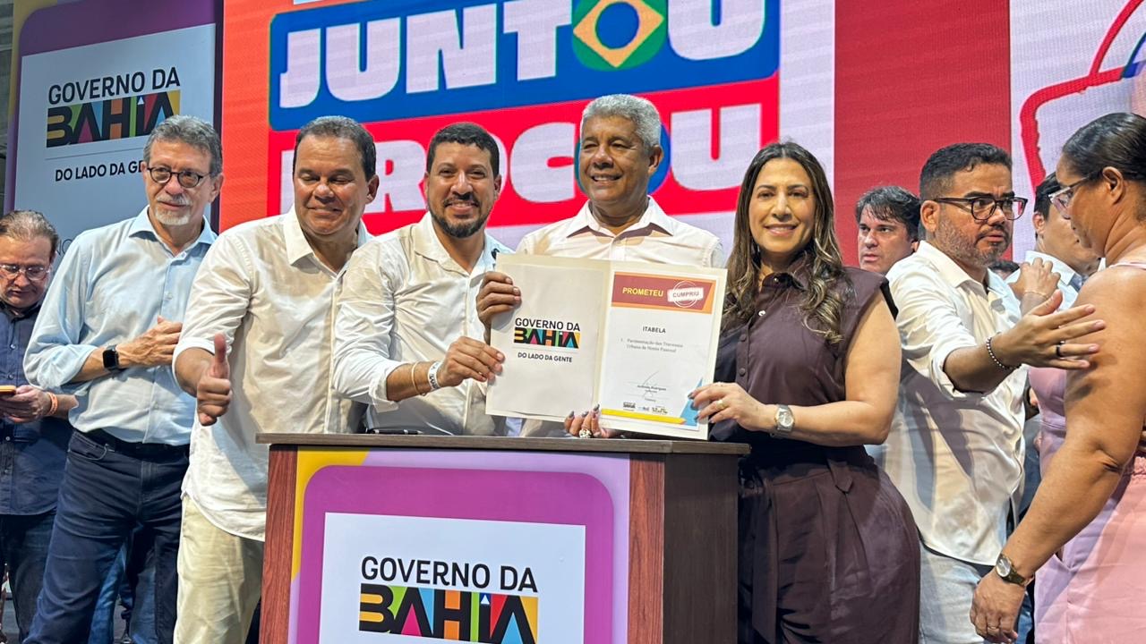 Prefeito Ricardo Flauzino consolida força política e garante pavimentação asfáltica histórica para distritos de Itabela Prefeito Ricardo Flauzino consolida força política e garante pavimentação asfáltica histórica para distritos de Itabela