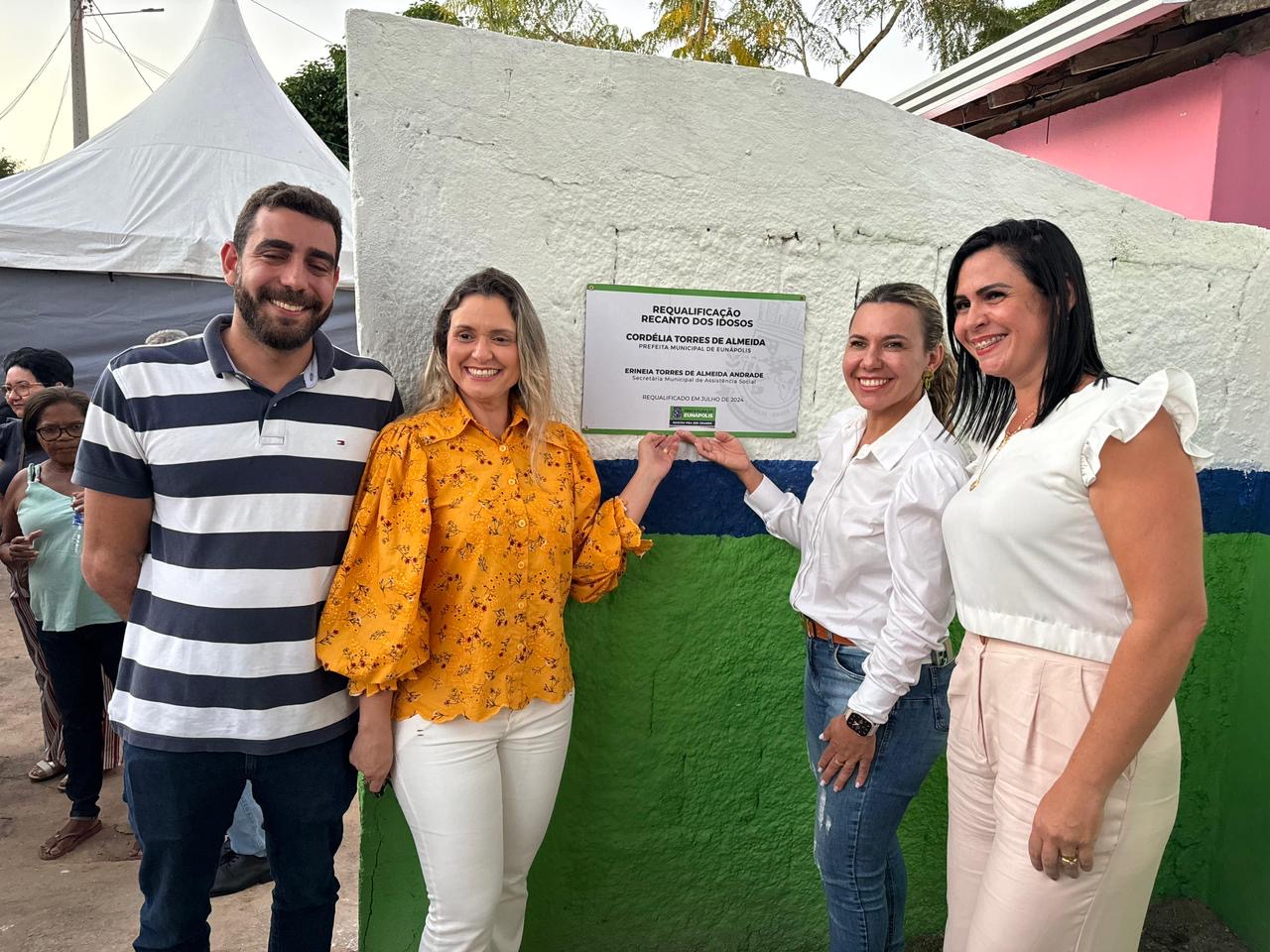 Prefeitura de Eunpolis entrega novo Recanto dos Idosos totalmente reformado - (Foto: Divulgao)