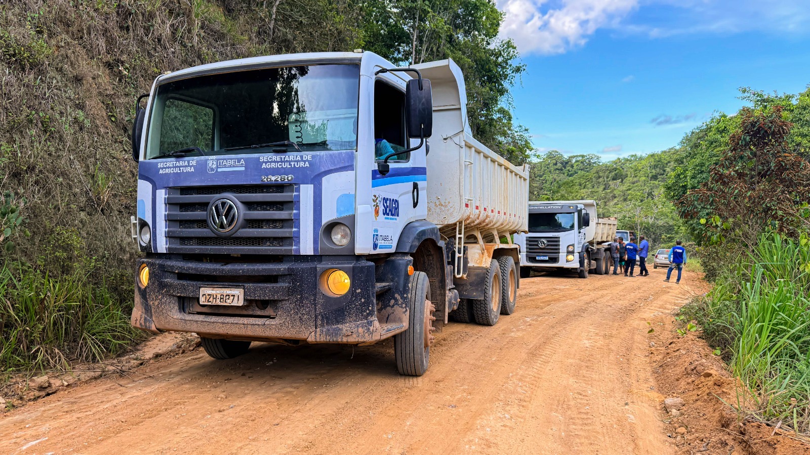 Prefeitura segue com patrolamento e cascalhamento de vias vicinais na zona rural de Itabela