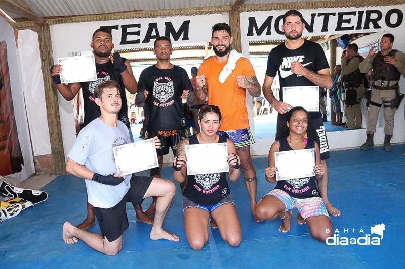 Academia CT Monteiro promove graduao de alunos de Muay Thai - (Foto: Joziel News/BAHIA DIA A DIA)