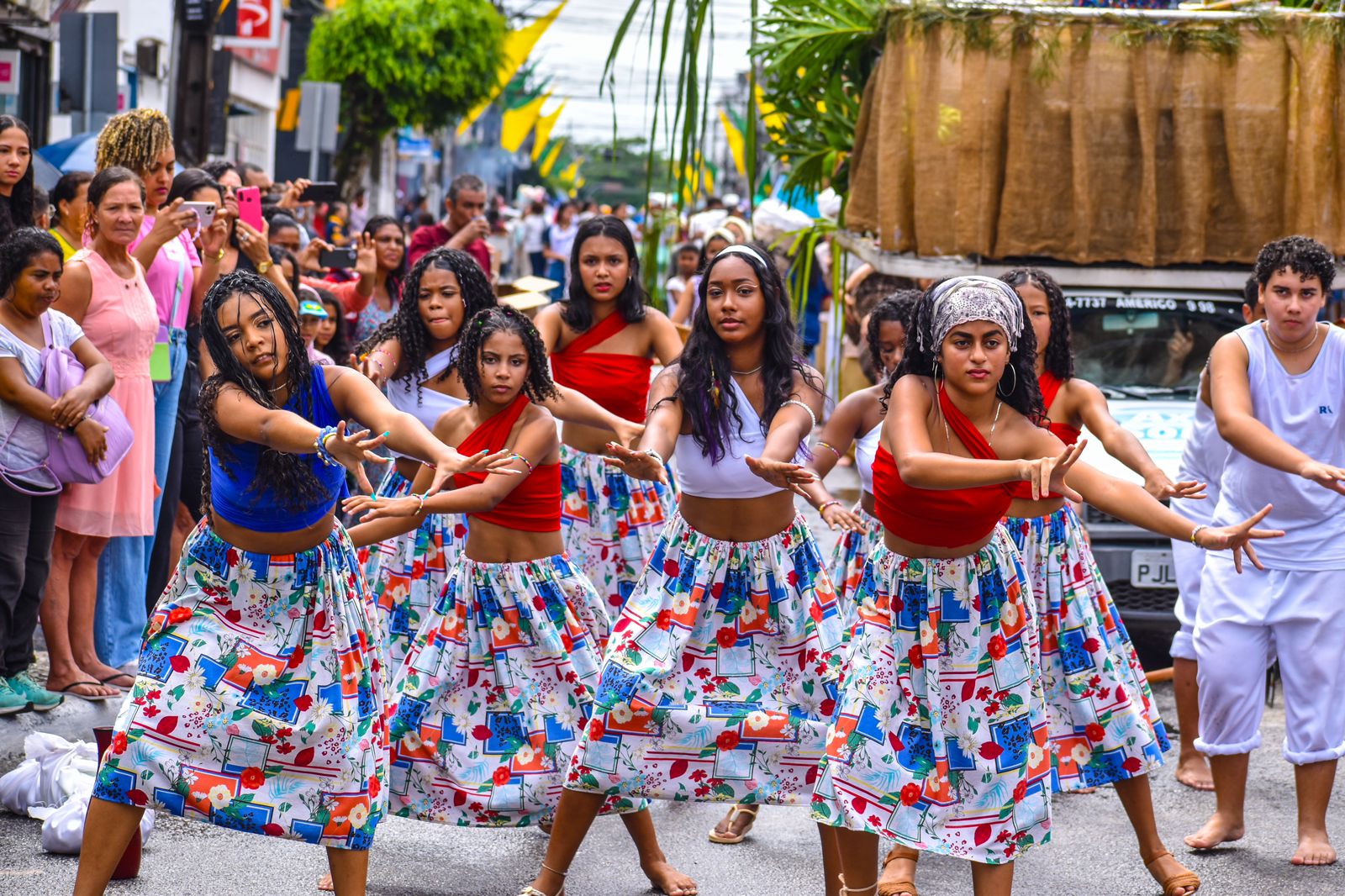 Eun�polis celebra bicenten�rio da Independ�ncia da Bahia com grandioso desfile c�vico - (Foto: Divulga��o)