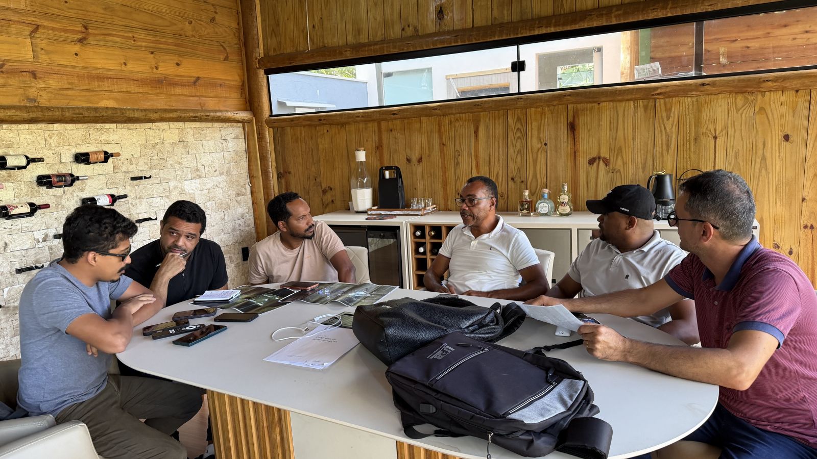 Prefeito Luizinho se reuniu nesta segunda-feira (09) com secret�rios e equipe t�cnica para debater a edi��o do evento de 2026. (Foto: Divulga��o)