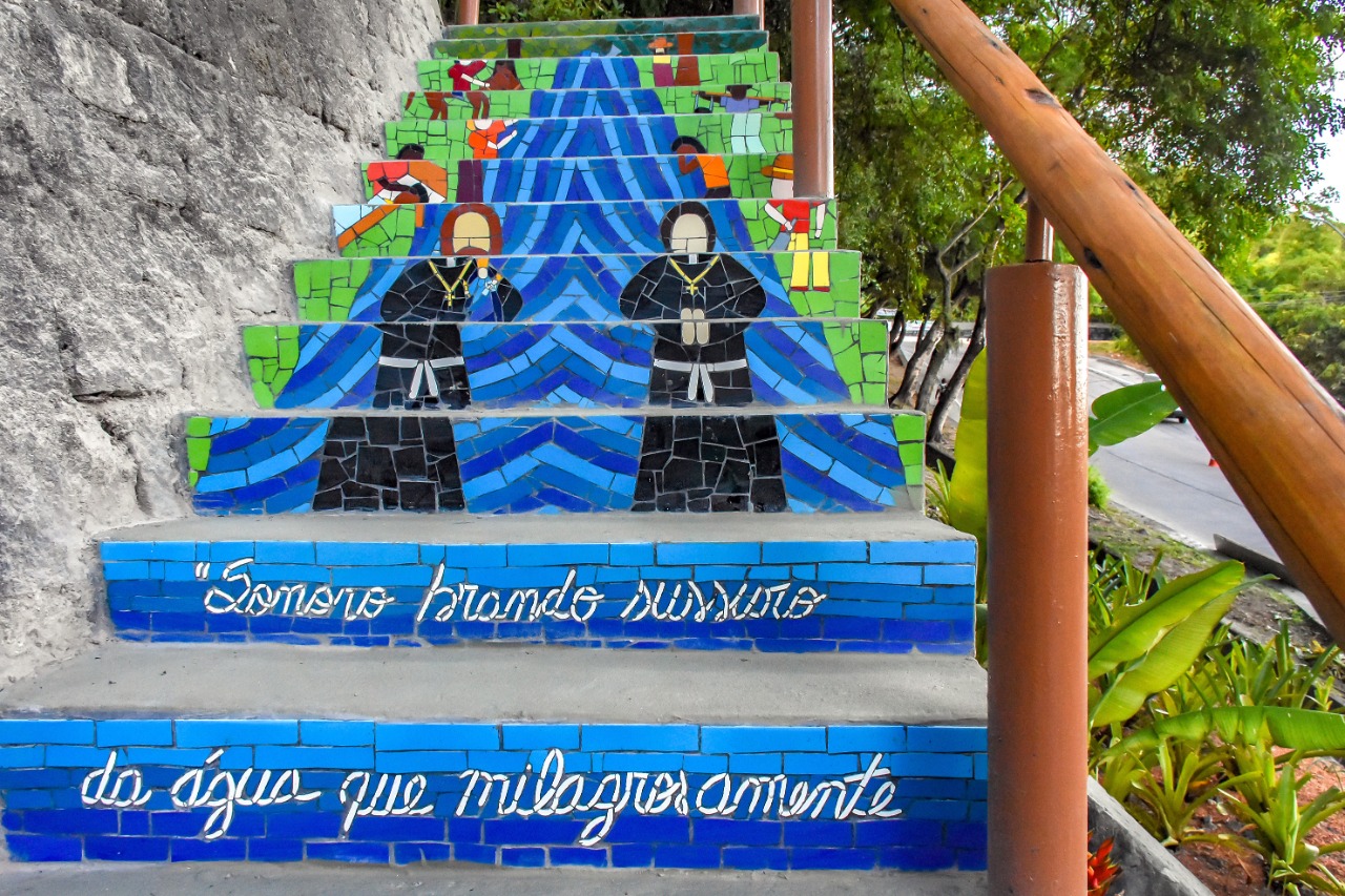 Valor cultural e religioso  fortalecido em revitalizao na Escadaria da Santa. (Foto: Divulgao)