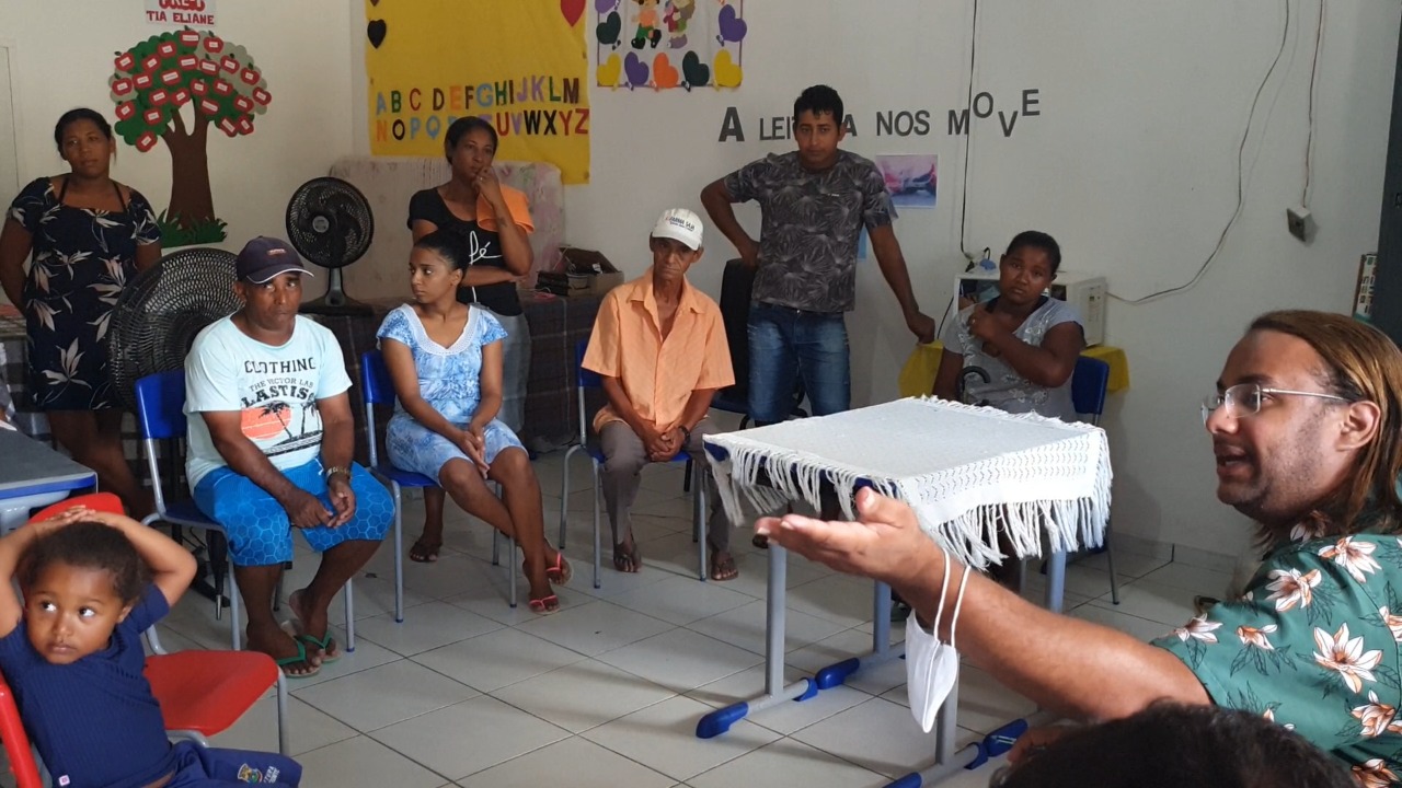 Secretrio de Desenvolvimento Val Menezes, informou que beneficio ser concedida por seis meses, podendo ser prorrogado por mais seis. (Foto: Divulgao)