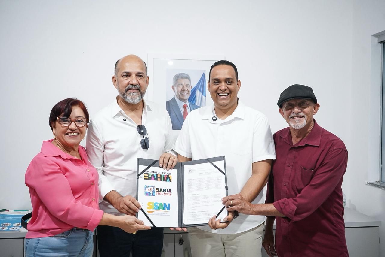 Eun�polis: Prefeito Rob�rio anuncia implanta��o de 4 Cozinhas Comunit�rias que garantir�o 800 refei��es di�rias a fam�lias em situa��o de vulnerabilidade