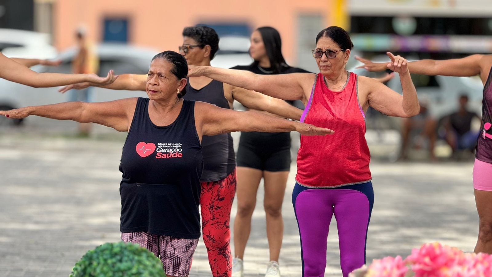 Eun�polis iniciou programa��o do M�s da Mulher com evento na Pra�a do Pequi; eventos seguem at� 29 de mar�o em diversos bairros