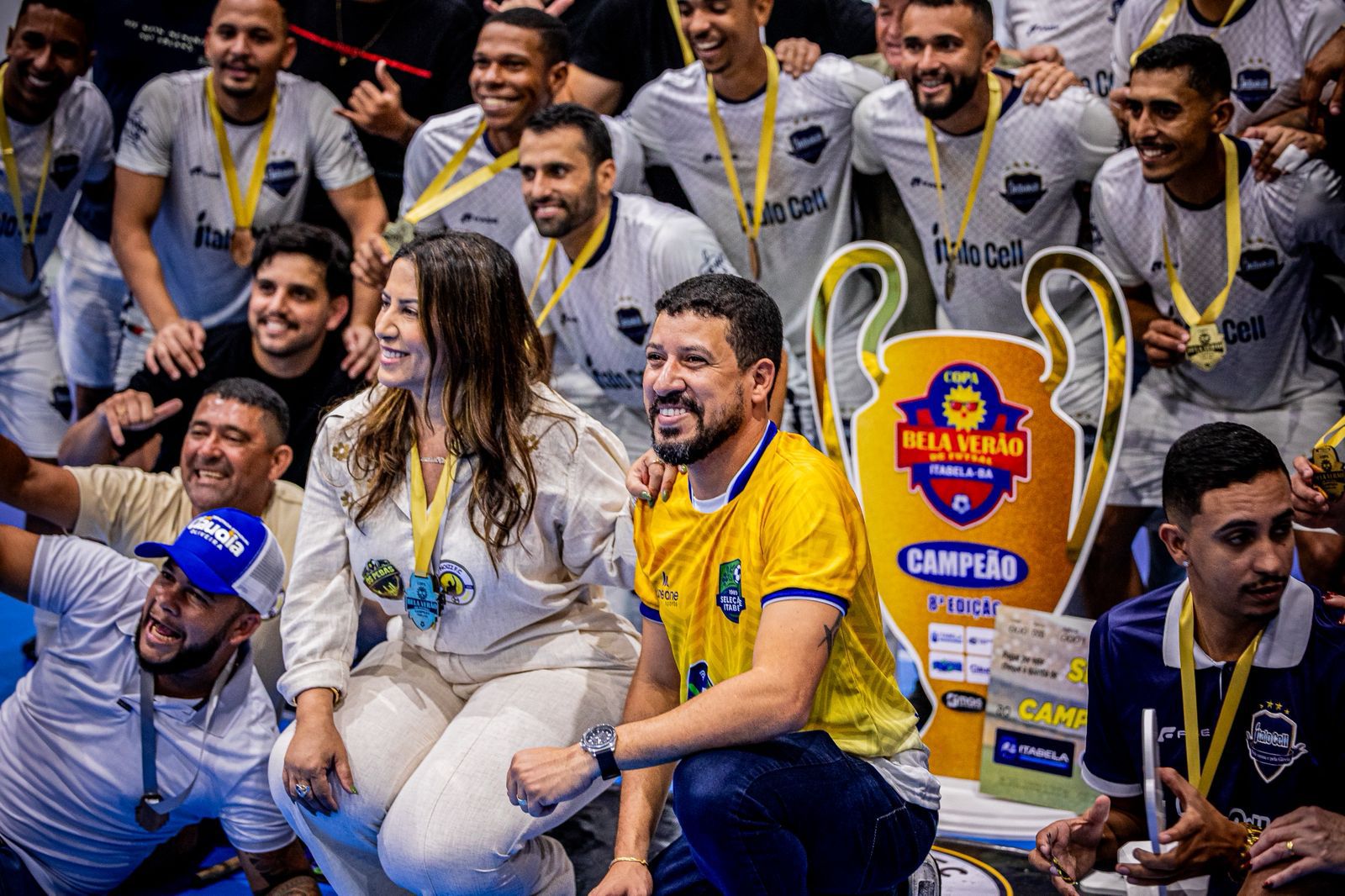 Prefeito Flauzino e deputada Cl�udia Oliveira acompanham final hist�rica da Copa Bela Ver�o de Futsal 2026 em Itabela
