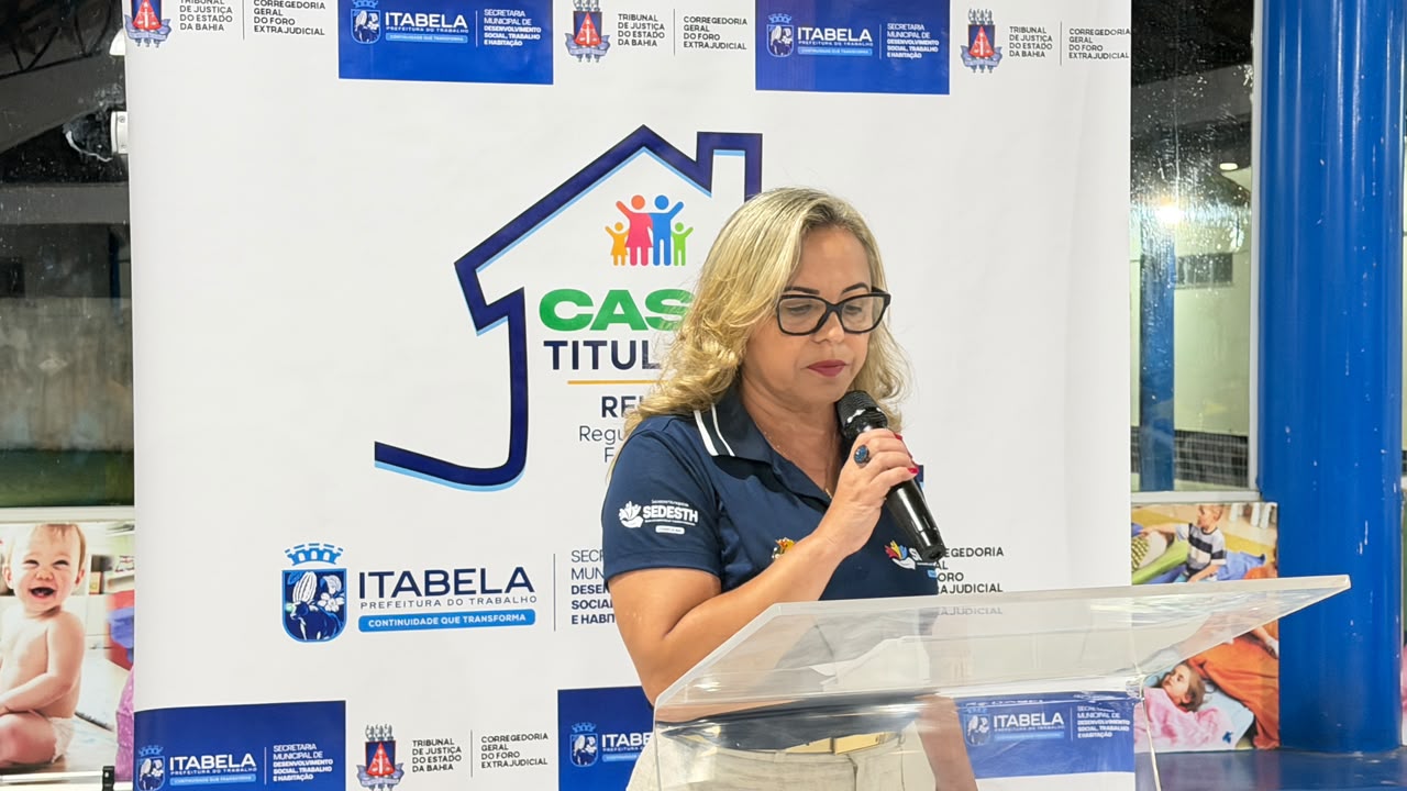 Prefeito Flauzino entrega 322 títulos de propriedade e realiza sonho de famílias do bairro Pereirão Prefeito Flauzino entrega 322 títulos de propriedade e realiza sonho de famílias do bairro Pereirão