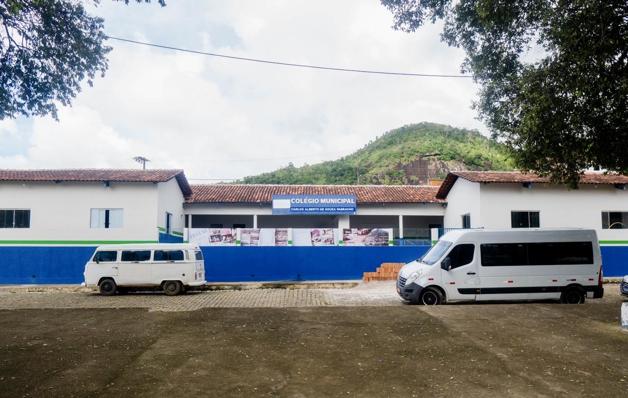 Prefeitura de Itabela entrega escola reformada no distrito de Montinho