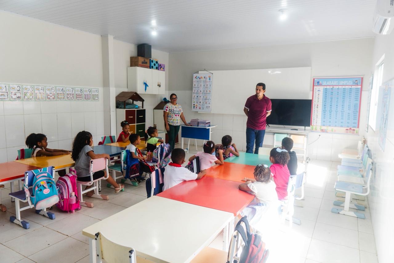 Prefeitura de Itabela entrega escola reformada no distrito de Montinho