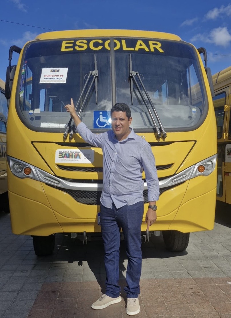 Guaratinga recebe o quinto ônibus escolar adquirido pela gestão do prefeito Gandhi Marques Guaratinga recebe o quinto ônibus escolar adquirido pela gestão do prefeito Gandhi Marques