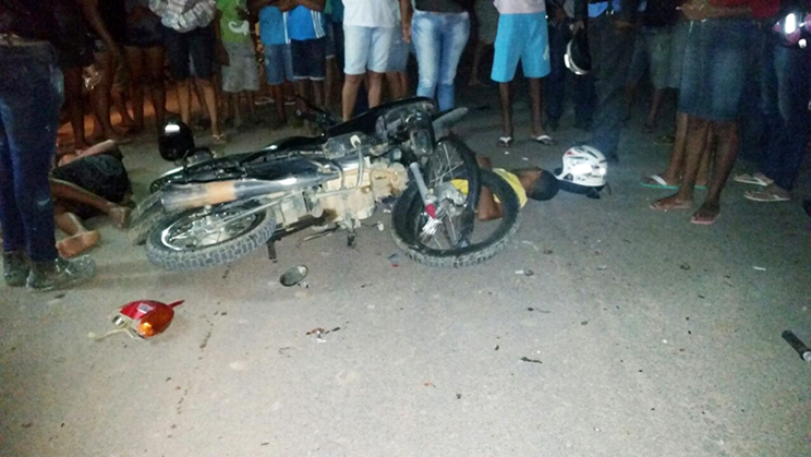 Motociclista de 39 anos morreu no local. (Foto: Reproduo/Whatsapp)