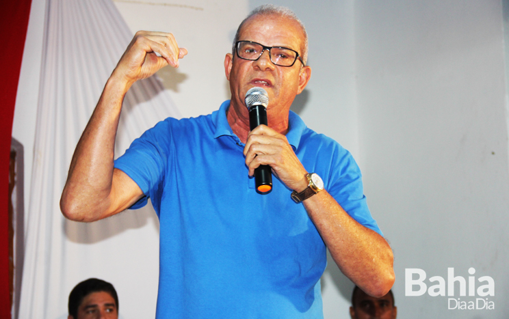 Ademar Pinto, anunciou a implementao da base da CAEMA em Guaratinga. (Foto: Alex Barbosa/Bahia Dia a Dia)