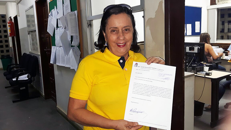 Sueli Carib  primeira mulher a concorrer a vaga do executivo em Itabela 