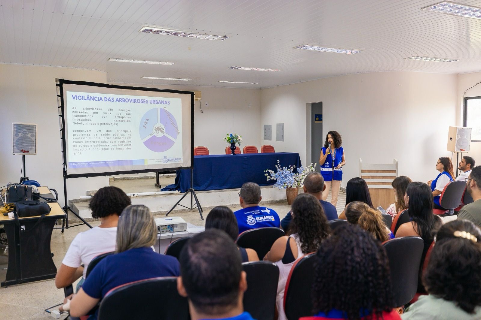 Eun�polis apresenta SisDengue, sistema pr�prio de coleta e an�lise de dados para enfrentamento das arboviroses