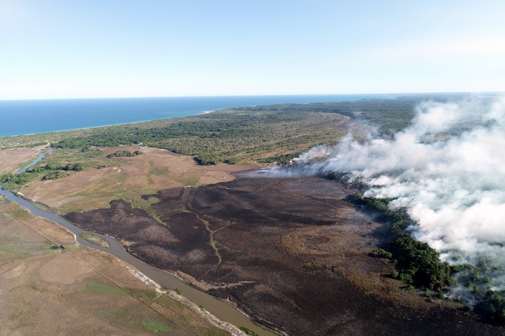 Incêndio em Trancoso, no sul da Bahia — Foto: Divulgação/Corpo de Bombeiros